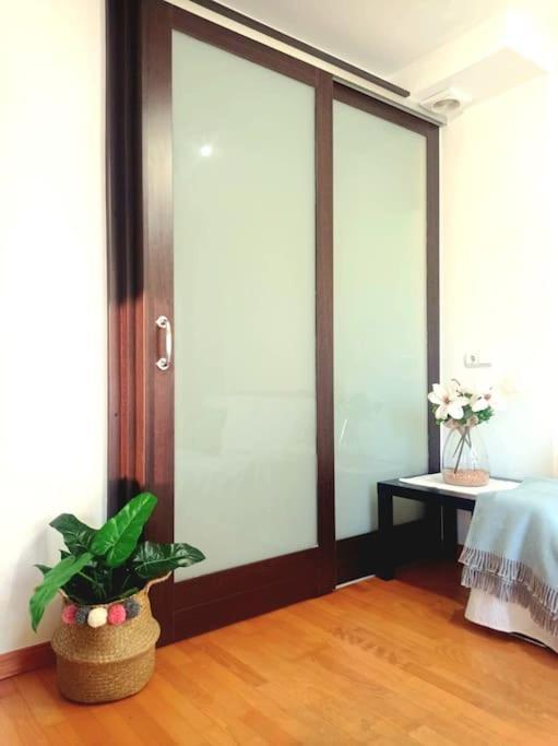 شقة Acogedor Apartamento Con Piscina Y Garaje ويسكا المظهر الخارجي الصورة